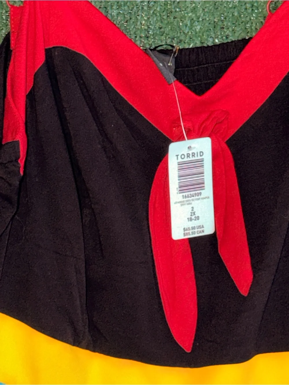 Torrid Colorblock Polka Dot Minnie Mouse Romper with Daisy Patch size 18/20 NWT - Picture 3 of 9